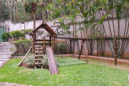 Apartamento à venda com 115m², 3 quartos e 3 vagasÁrea comum - Playground