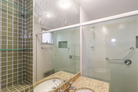 Apartamento à venda com 115m², 3 quartos e 3 vagasBanheiro da Suíte