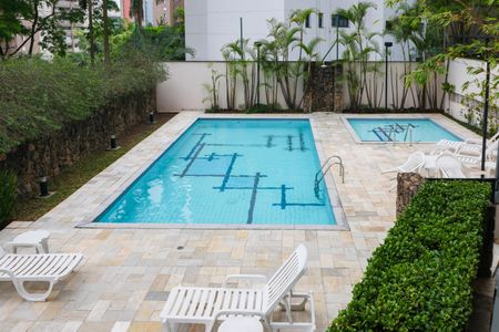 Apartamento à venda com 115m², 3 quartos e 3 vagasÁrea comum - Piscina