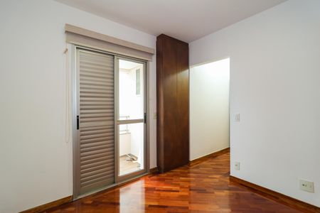 Apartamento à venda com 115m², 3 quartos e 3 vagasSuíte