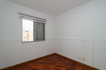 Apartamento à venda com 115m², 3 quartos e 3 vagasQuarto 2