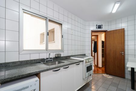 Apartamento à venda com 115m², 3 quartos e 3 vagasCozinha