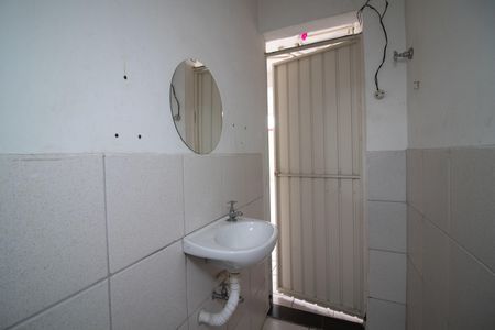 Casa à venda com 550m², 4 quartos e 8 vagas Casa à venda com 550m², 4 quartos e 8 vagasBanheiro da Garagem