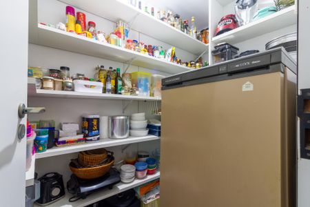 Apartamento à venda com 229m², 4 quartos e 3 vagasDespensa