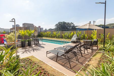 Apartamento para alugar com 51m², 2 quartos e sem vagaÁrea comum - Piscina