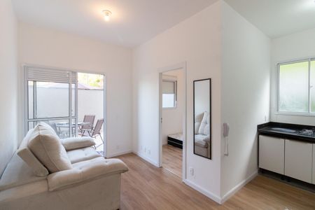 Sala/Cozinha de apartamento para alugar com 2 quartos, 51m² em Vila Butantã, São Paulo