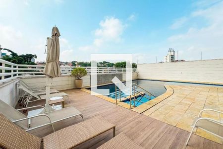 Apartamento à venda com 156m², 3 quartos e 3 vagasPiscina