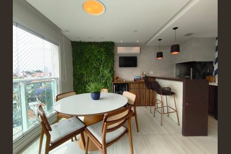 Apartamento à venda com 156m², 3 quartos e 3 vagasEspaço Gourmet