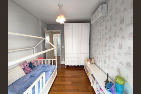 Apartamento à venda com 156m², 3 quartos e 3 vagasSuíte 2