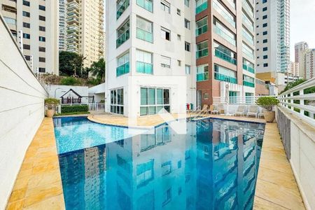 Apartamento à venda com 156m², 3 quartos e 3 vagasPiscina