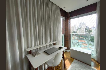 Apartamento à venda com 156m², 3 quartos e 3 vagasQuarto