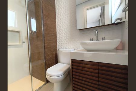 Apartamento à venda com 156m², 3 quartos e 3 vagasBanheiro da Suíte 2