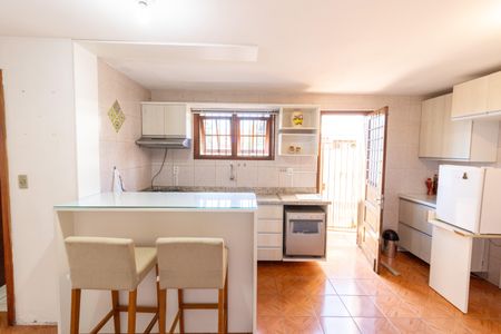 Casa à venda com 92m², 4 quartos e 2 vagasCozinha