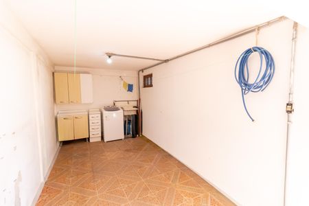 Casa à venda com 92m², 4 quartos e 2 vagasÁrea de Serviço