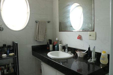 Apartamento à venda com 110m², 3 quartos e 1 vagaBanheiro da Suíte