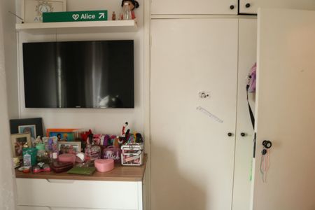 Apartamento à venda com 110m², 3 quartos e 1 vagaQuarto 2