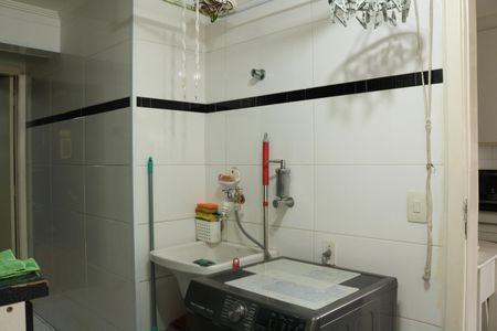 Apartamento à venda com 110m², 3 quartos e 1 vagaÁrea de Serviço