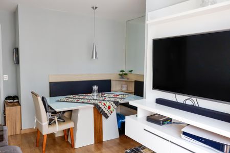Apartamento à venda com 55m², 2 quartos e 1 vagaSala