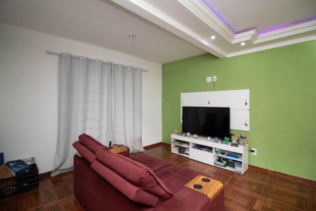 Casa à venda com 127m², 3 quartos e 2 vagas Casa à venda com 127m², 3 quartos e 2 vagasSala/Cozinha