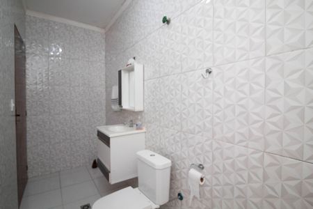 Casa à venda com 127m², 3 quartos e 2 vagas Casa à venda com 127m², 3 quartos e 2 vagasBanheiro da Suíte 1