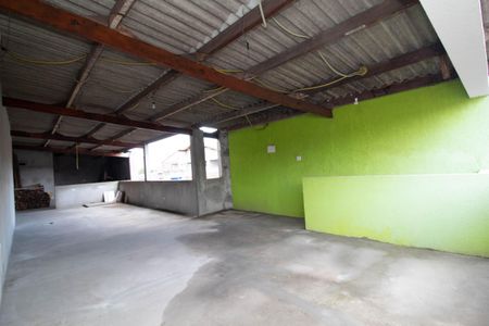 Casa à venda com 127m², 3 quartos e 2 vagas Casa à venda com 127m², 3 quartos e 2 vagasÁrea gourmet - Terraço