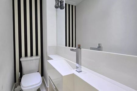 Lavabo de apartamento para alugar com 2 quartos, 107m² em Vila Lusitania, São Bernardo do Campo