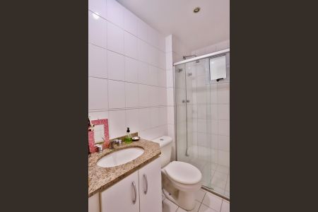 Apartamento à venda com 89m², 3 quartos e 2 vagasBanheiro