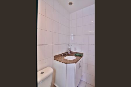 Apartamento à venda com 89m², 3 quartos e 2 vagasBanheiro da Suíte