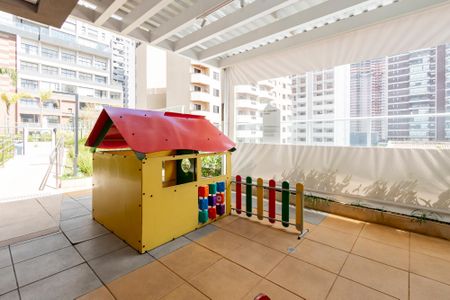 Apartamento à venda com 110m², 2 quartos e 2 vagasÁrea Comum - Playground