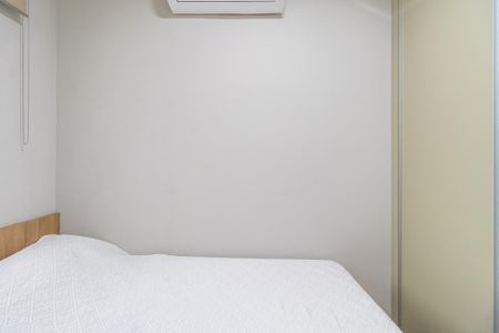 Apartamento à venda com 70m², 3 quartos e 2 vagasQuarto 2