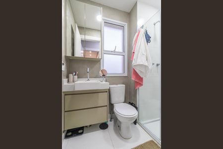 Apartamento à venda com 70m², 3 quartos e 2 vagasBanheiro da Suíte