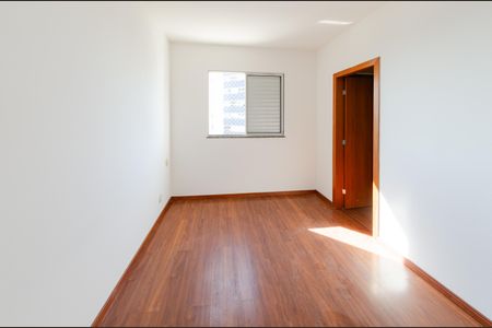 Apartamento para alugar com 95m², 3 quartos e 2 vagasSuíte