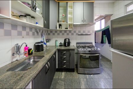 Apartamento à venda com 105m², 3 quartos e 2 vagasCozinha