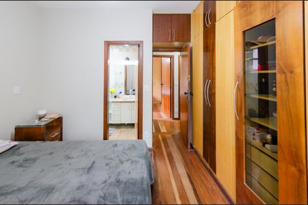 Apartamento à venda com 105m², 3 quartos e 2 vagasSuíte