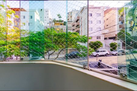 Apartamento à venda com 105m², 3 quartos e 2 vagasVaranda da Suíte