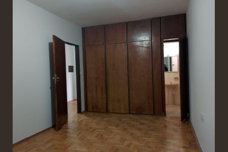 Apartamento para alugar com 130m², 4 quartos e 1 vagaSuíte