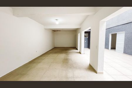 Casa à venda com 300m², 5 quartos e 3 vagasChurrasqueira