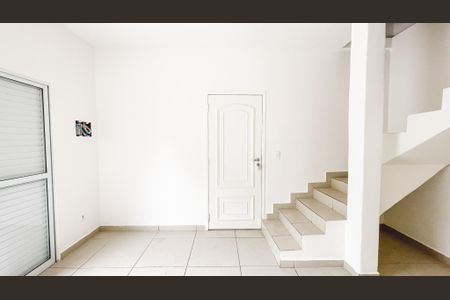 Sala de casa para alugar com 5 quartos, 300m² em Lauzane Paulista, São Paulo