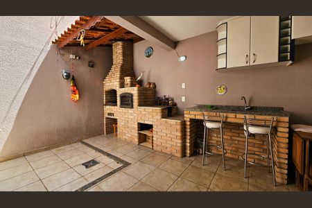 Casa à venda com 165m², 4 quartos e 3 vagasÁrea de Serviço