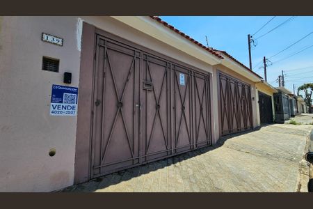 Casa à venda com 165m², 4 quartos e 3 vagasPlaquinha