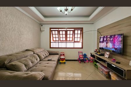 Sala de casa à venda com 4 quartos, 165m² em Jardim Ernestina, São Paulo