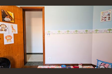 Casa à venda com 165m², 4 quartos e 3 vagasQuarto 1