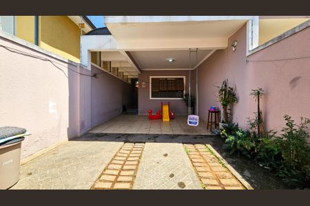 Casa à venda com 165m², 4 quartos e 3 vagasGaragem