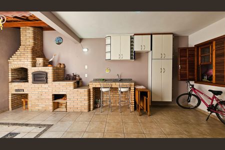 Casa à venda com 165m², 4 quartos e 3 vagasÁrea de Serviço