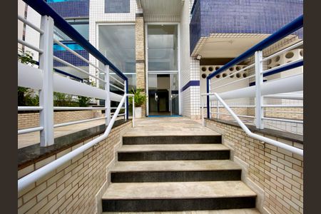 Apartamento para alugar com 65m², 2 quartos e 1 vagaFachada