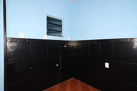 Sala / Cozinha de casa para alugar com 2 quartos, 85m² em Farrapos, Porto Alegre