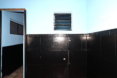 Sala / Cozinha de casa para alugar com 2 quartos, 85m² em Farrapos, Porto Alegre