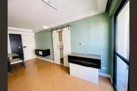 Sala de apartamento à venda com 3 quartos, 72m² em Vila Rosalia, Guarulhos