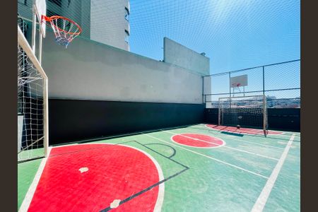 Apartamento à venda com 72m², 3 quartos e 2 vagas Apartamento à venda com 72m², 3 quartos e 2 vagasÁrea Comum - Quadra Esportiva