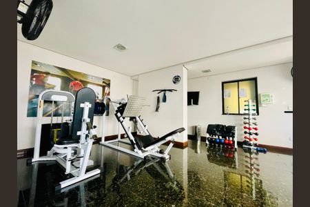 Apartamento à venda com 72m², 3 quartos e 2 vagas Apartamento à venda com 72m², 3 quartos e 2 vagasÁrea Comum - Academia